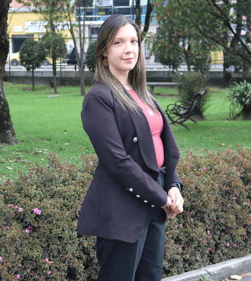 En la imagen STEPHANIA YAGAMA CUBILLOS STEPHANIA YAGAMA CUBILLOS