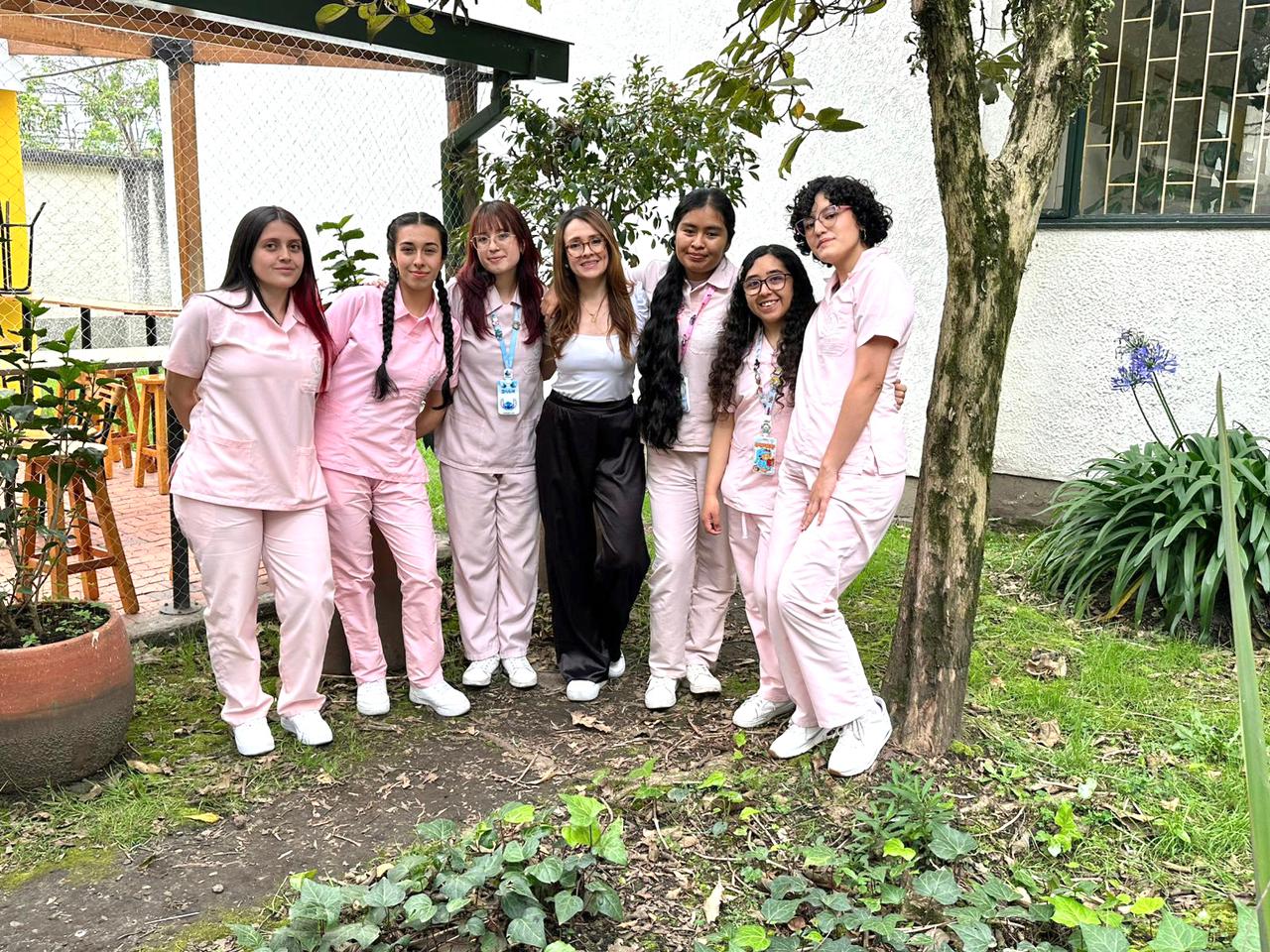 Jardines terapéuticos con aromaterapia: una estrategia para mejorar el bienestar de pacientes oncológicos pediátricos y mujeres gestantes